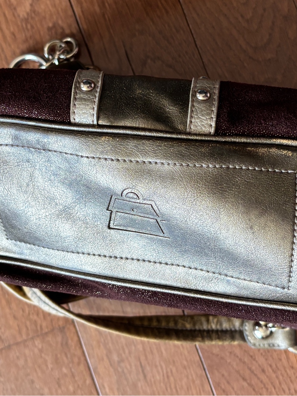 Y2k Brown Suede Shoulder Bag with Gold Accents - Picture 5 of 5